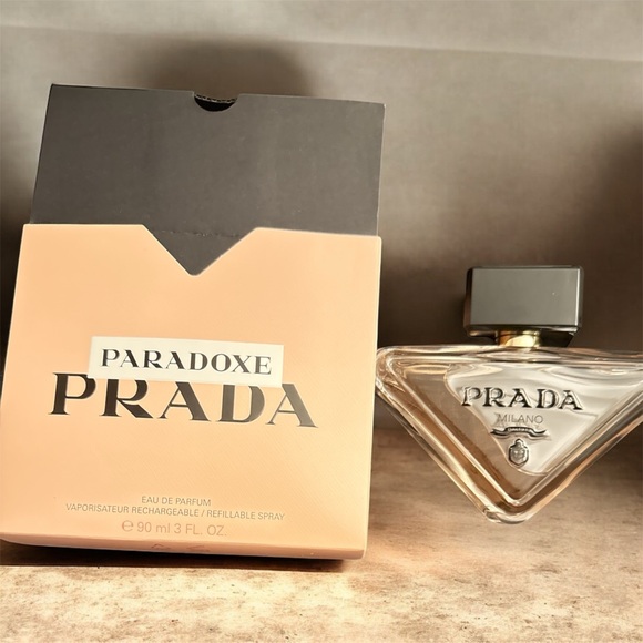 Prada Amber Perfume with Black Cap and Peach Box - Picture 3 of 4